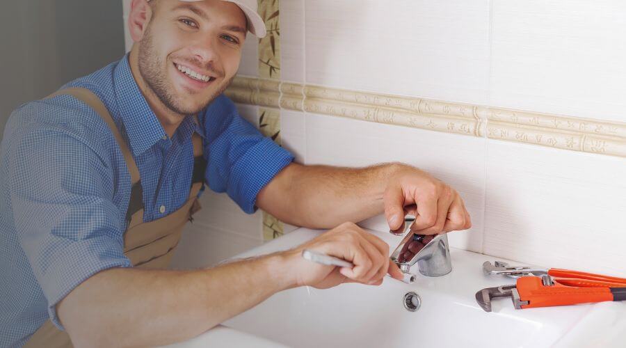 Handle or spout repair in Cooksville, MD
